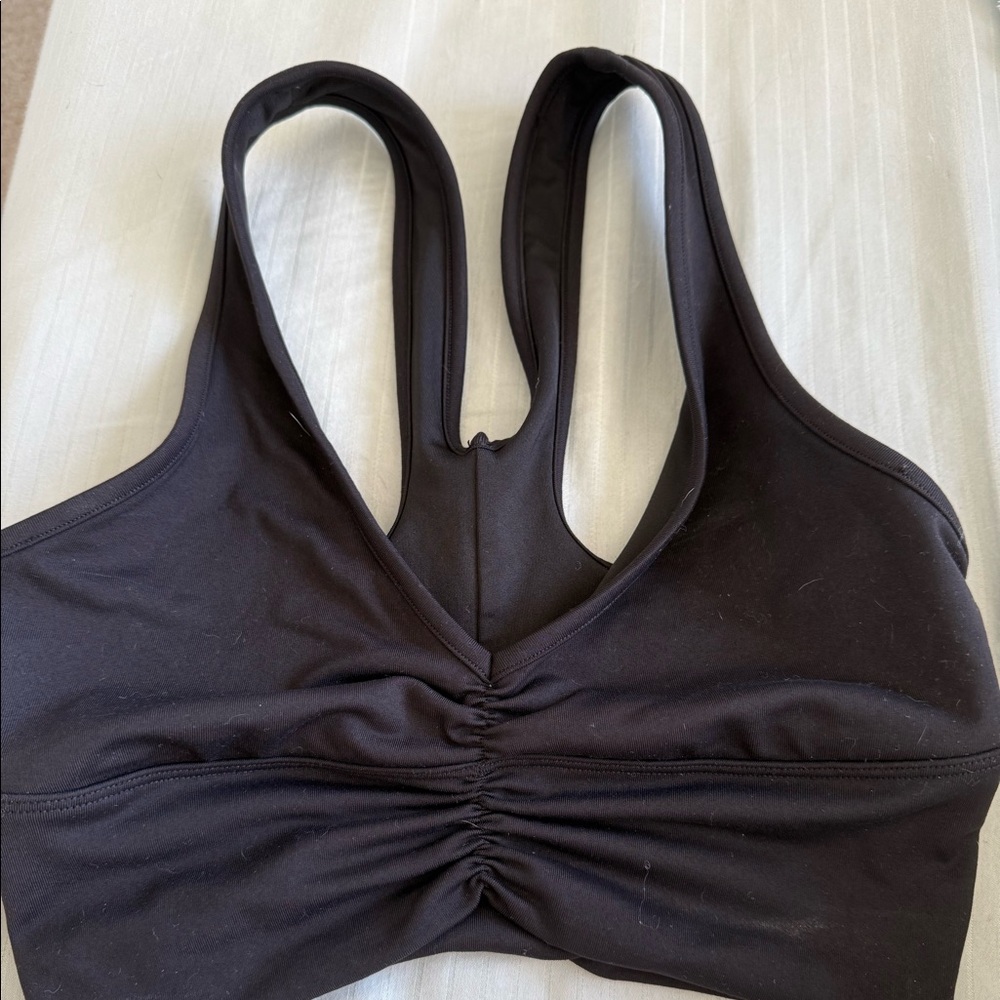 Alo sports bra